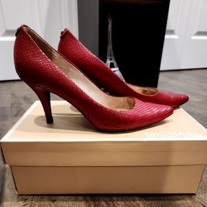 Michael Kors 6.5 Red Snakeskin Pumps